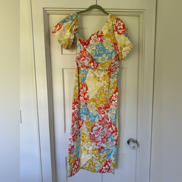 Hunter Bell One Shoulder Dress - Picture 3 of 4